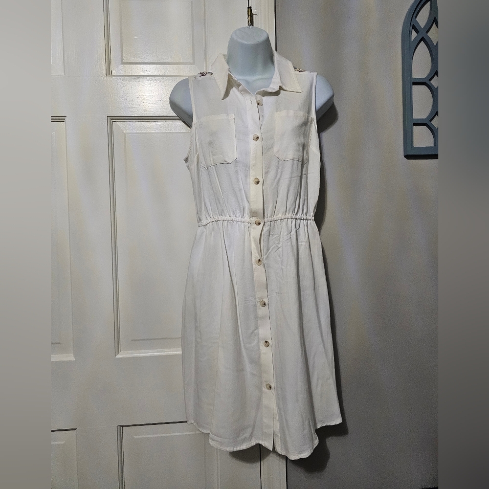 Mystree White Polo Collar Sundress - Picture 1 of 4